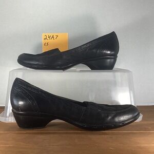 Structured Clarks Leather‎ Upper Balance Man Made Black Loafer Heel Pumps Size 8
